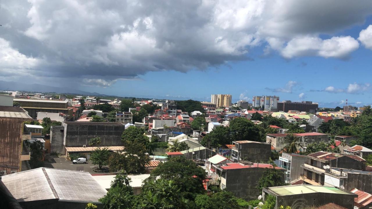 Appartement Avec Vue Panoramique De Pointe-A-Pitre エクステリア 写真